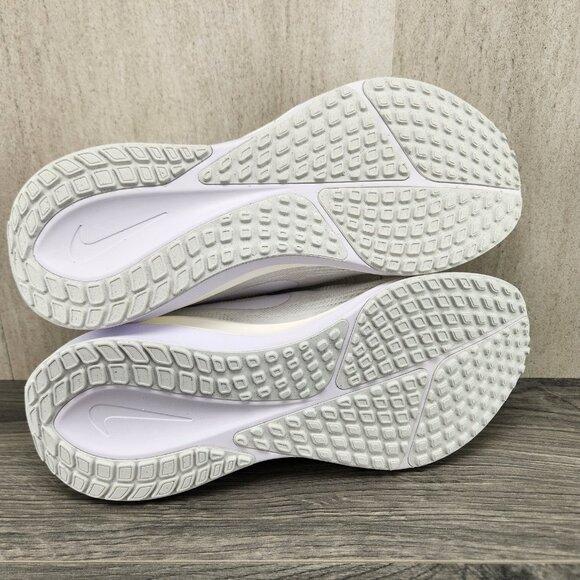 Nike Vomero 17 Size 12 Mens White Platinum Tint Casual Running Shoes - Picture 10 of 11